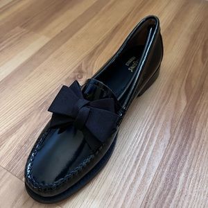 GH Bass Lilian bow loafer
